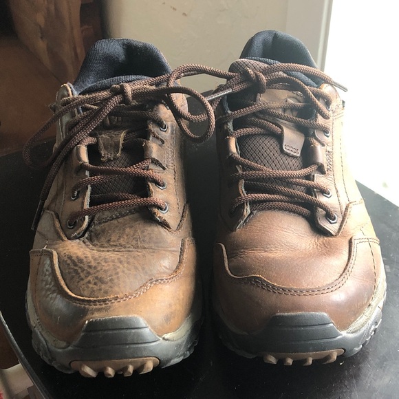 Merrell Other - Merrell brown water resistant brown leather shoes size 7.5